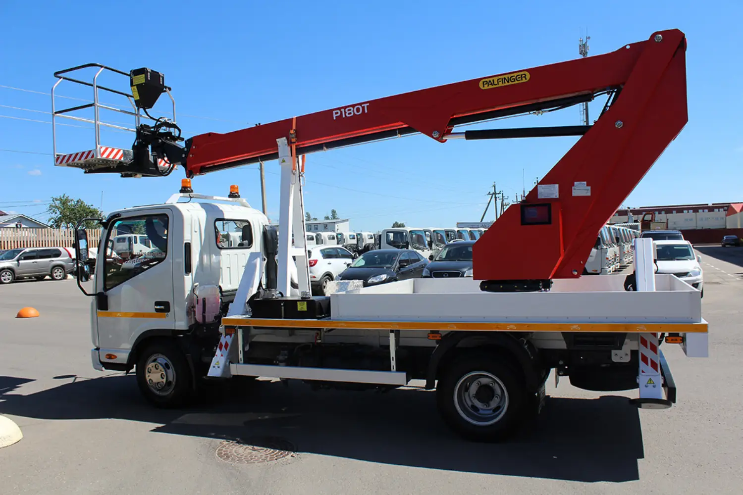 JAC N56 автогидроподъемник